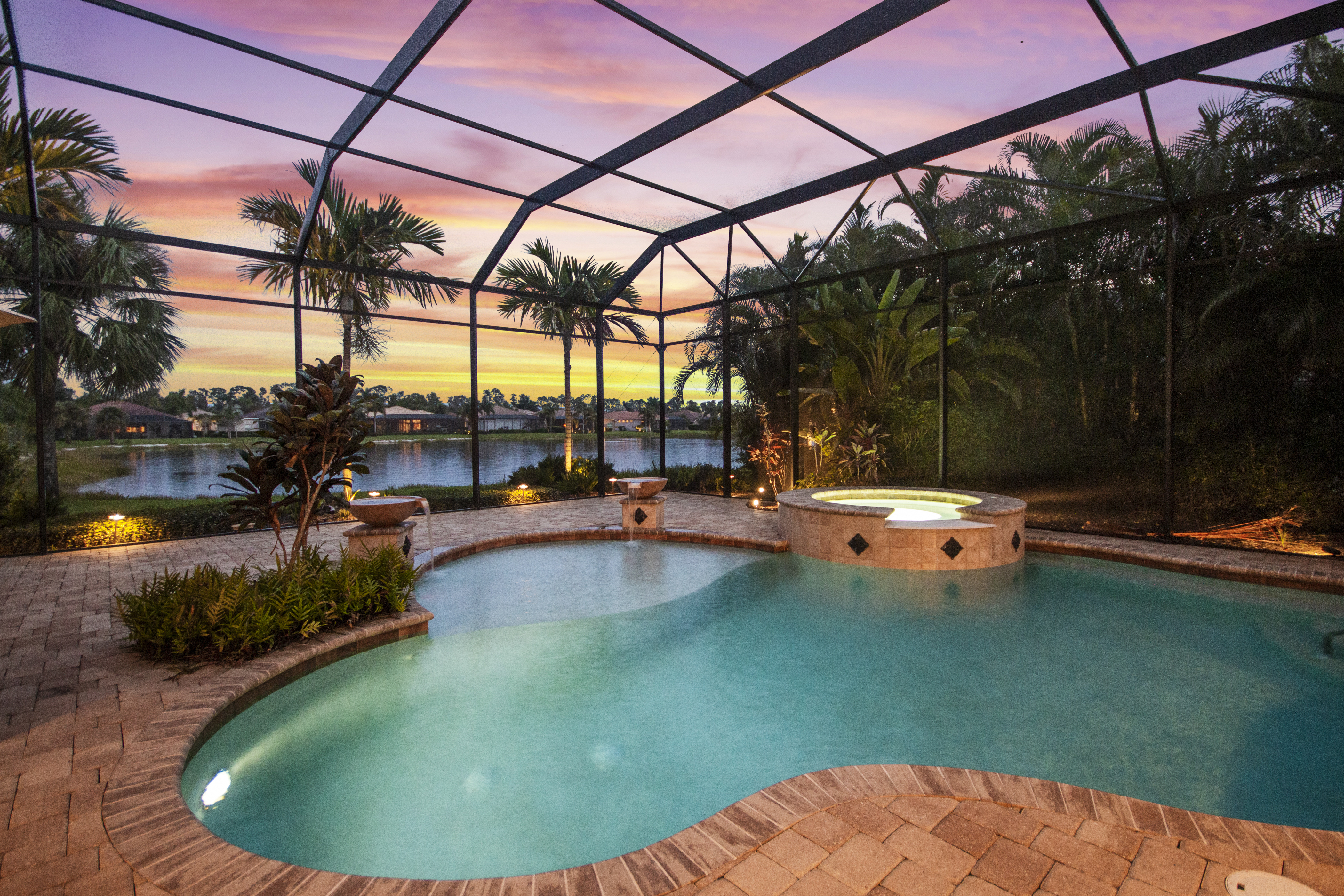 19393 La Serena Dr, Estero, FL 33967, Estero