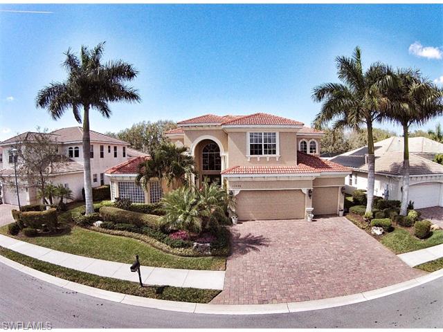 19428 La Serena Dr, Estero