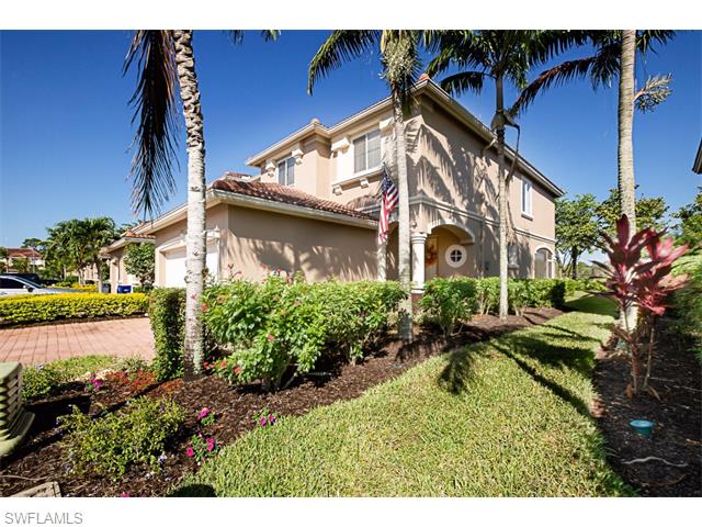 9707 Roundstone Cir, Ft Myers