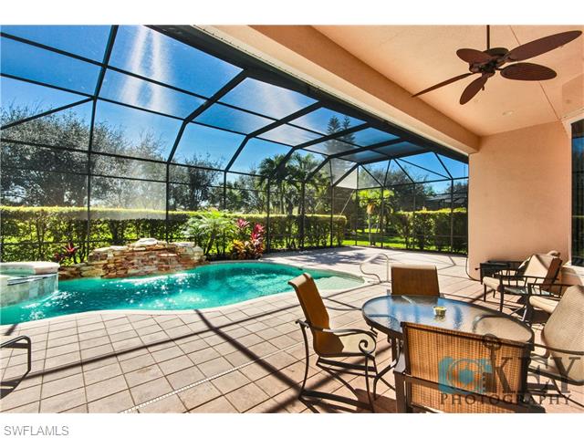 8463 Sedonia Cir, Estero