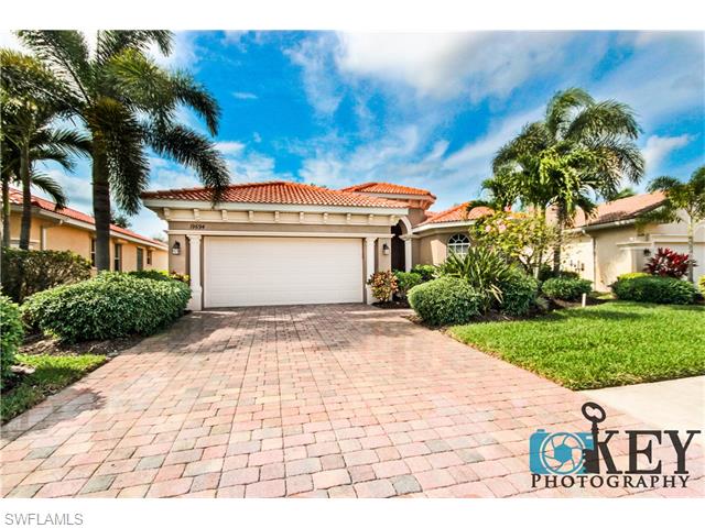 19694 Maddelena Cir, Estero