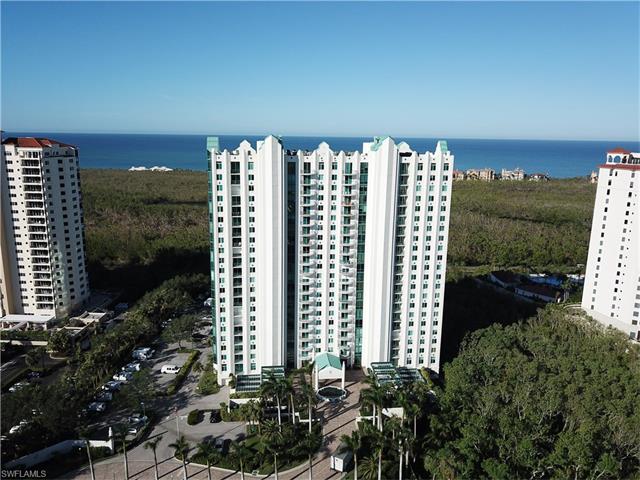 7515 Pelican Bay Blvd 4b, Naples