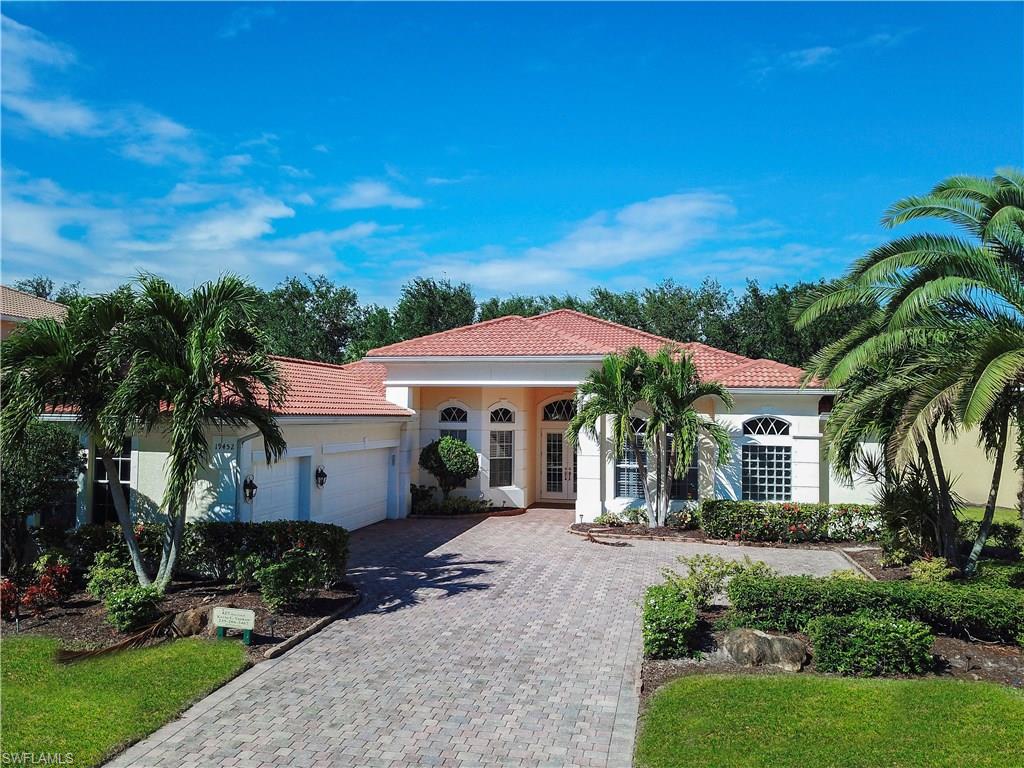 19452 La Serena Dr, Estero