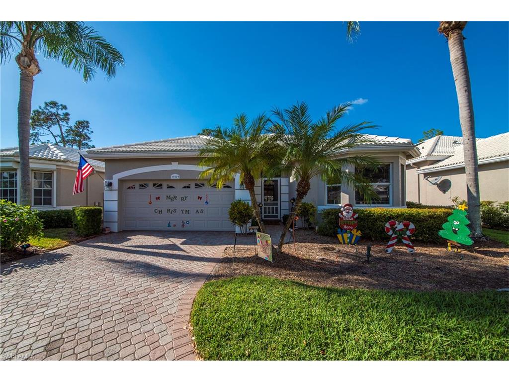 19319 Silver Oak Dr, Estero