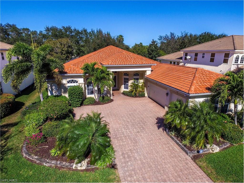 19464 La Serena Dr, Estero
