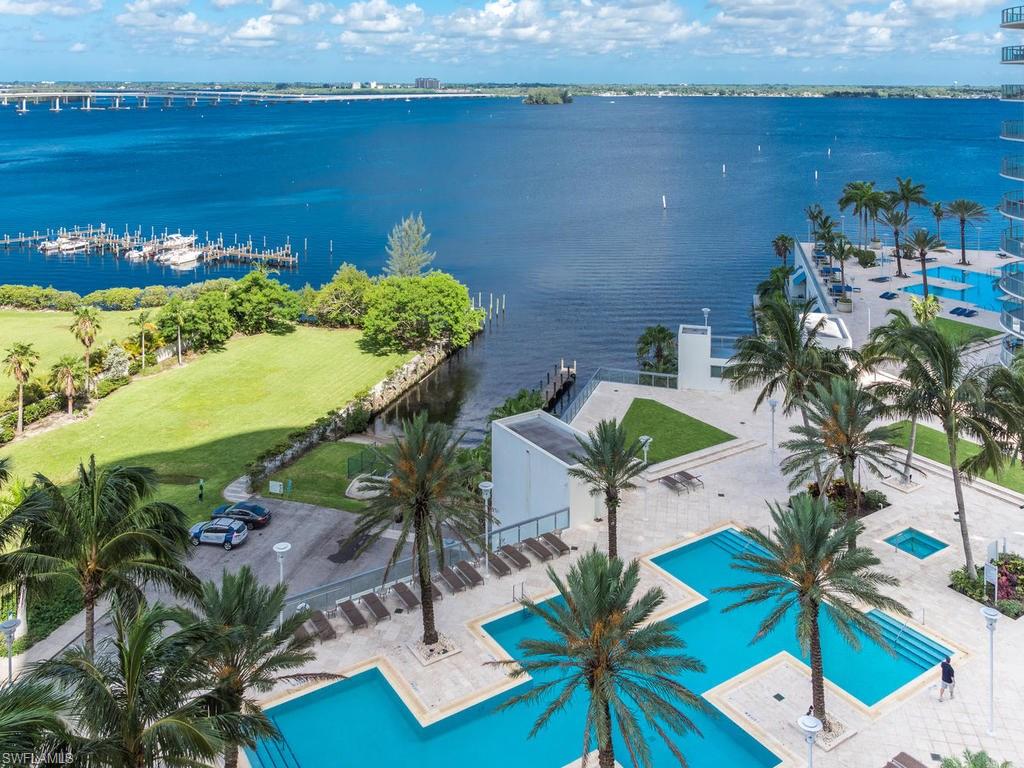 3000 Oasis Grand Blvd 1201, Ft Myers