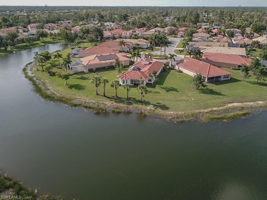19558 Casa Bendita Ct, Estero