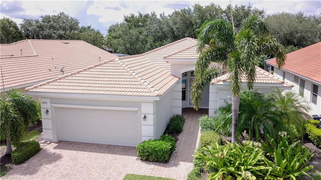 19640 Casa Verde Way, Estero
