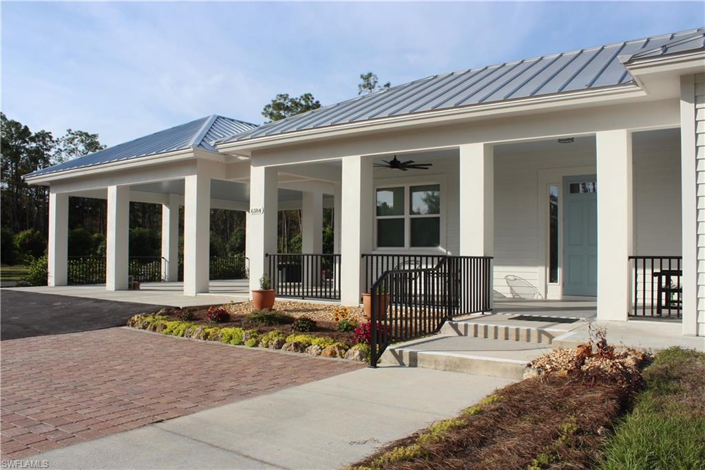 6184 Whitaker Rd, Naples
