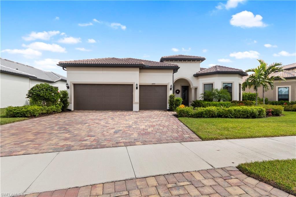 14494 Pine Hollow Dr, Estero