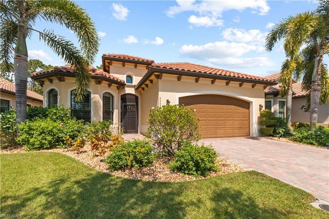9349 Isla Bella Cir, Bonita Springs