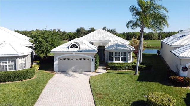 19509 Silver Oak Dr, Estero