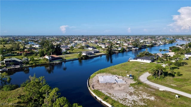 2316 Burnt Store Rd, Cape Coral